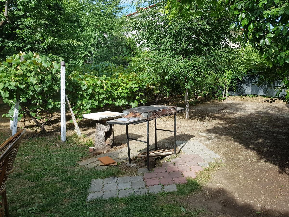 Casa Boiereasca Hostel Craiova Exterior photo